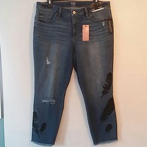 a.n.a Skinny Ankle Jeans with Feather Embroidery